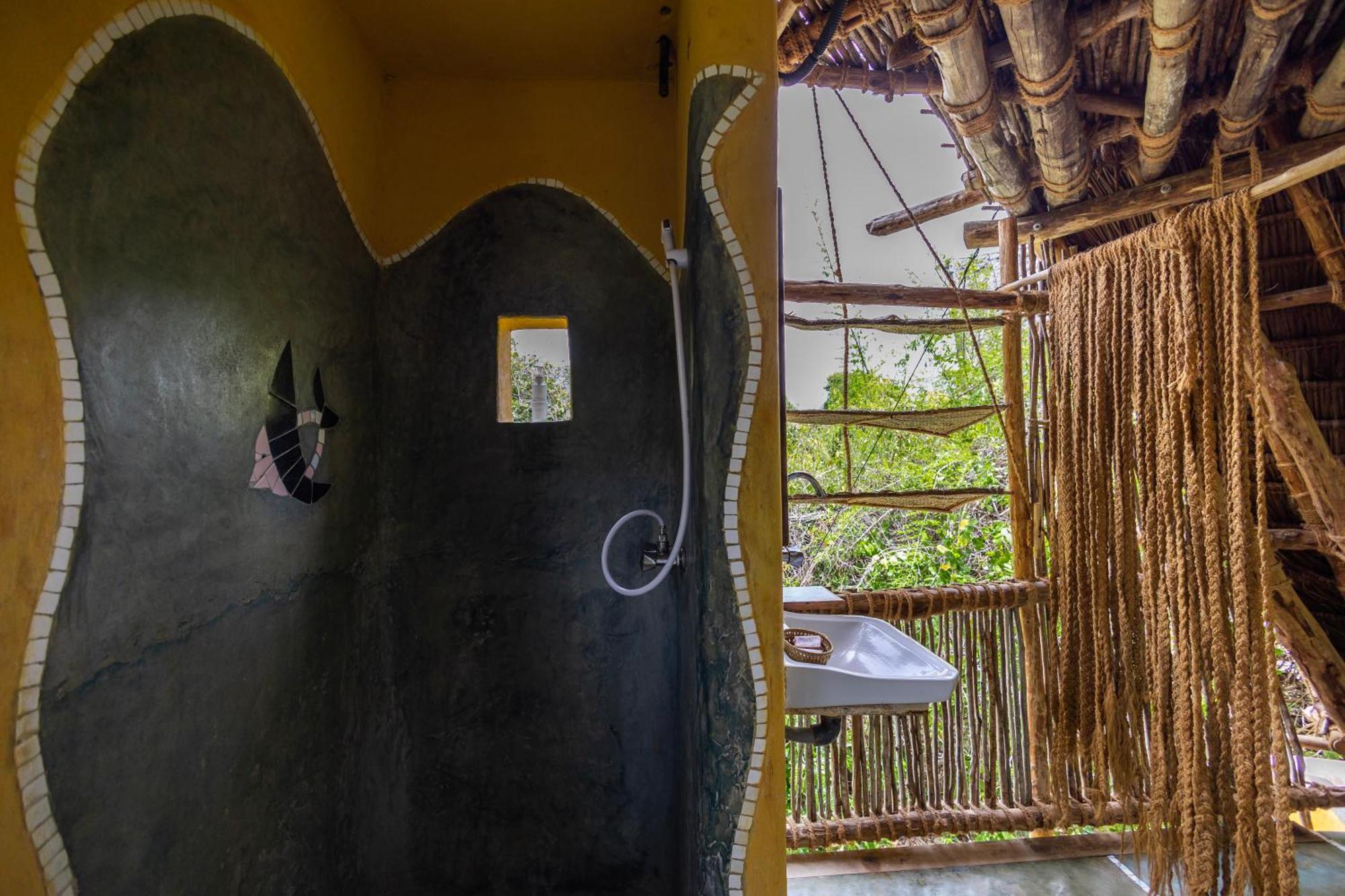 Chumbe Island Coral Park Hotel Mbweni Buitenkant foto